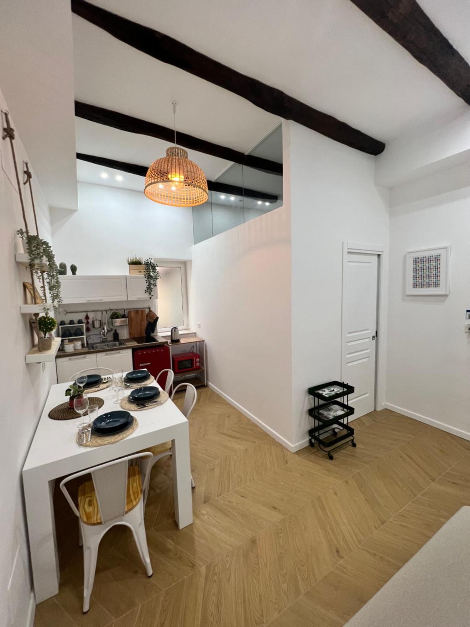 Gennarino Apartments - Panorama Suite With Balcony And Urban Loft Naples Exterior photo